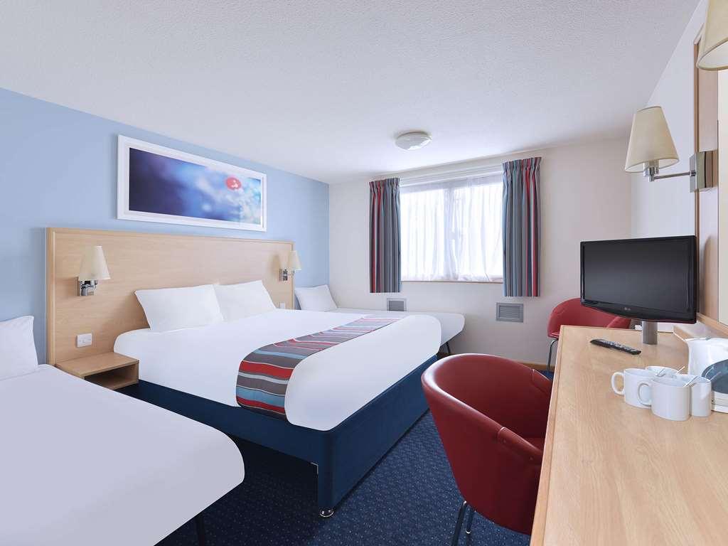 Travelodge Yeovil Podimore Ilchester Zimmer foto
