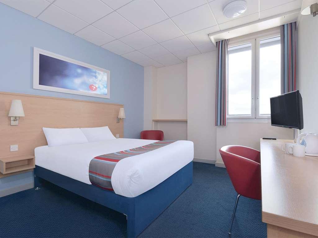 Travelodge Yeovil Podimore Ilchester Zimmer foto